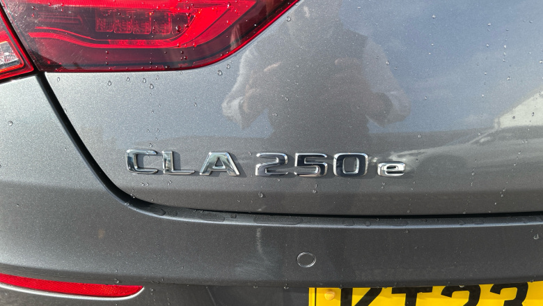 Mercedes-Benz CLA 250e AMG Line Premium + Night Ed 4dr Tip Auto Saloon